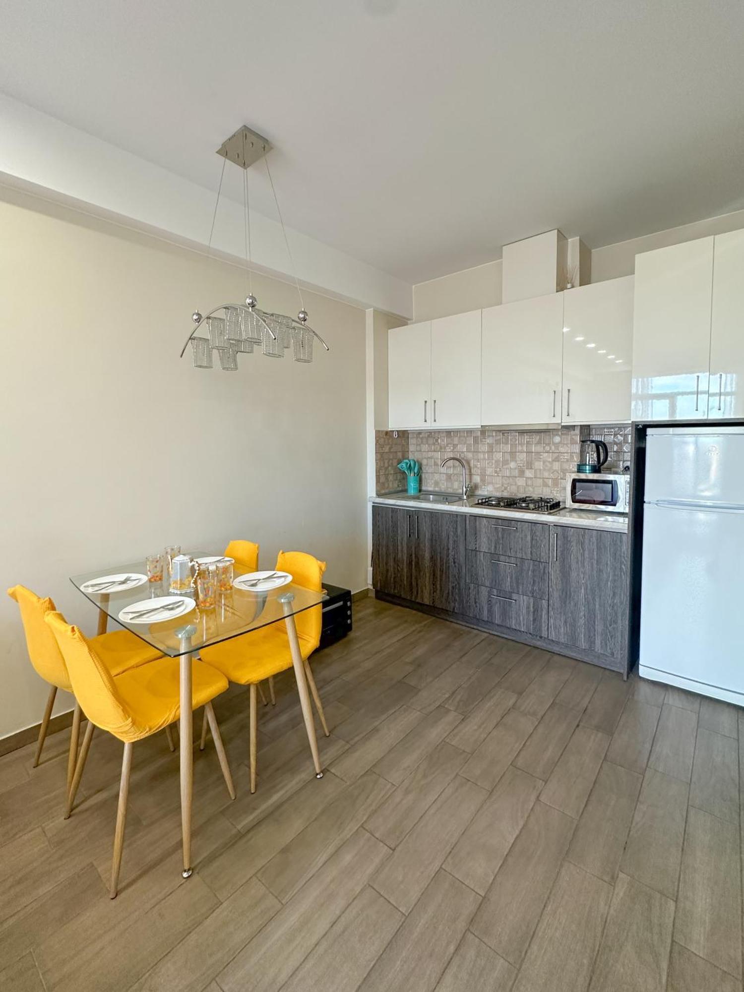 Apartments With View 第比利斯 外观 照片
