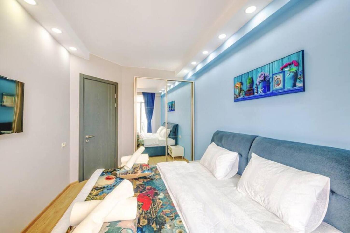 Apartments With View 第比利斯 外观 照片